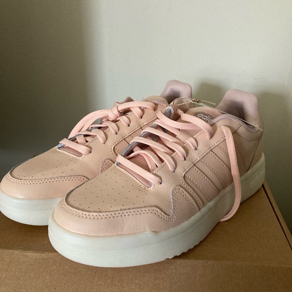 Adidas Postmove Sneakers in Blush - Picture 3 of 5
